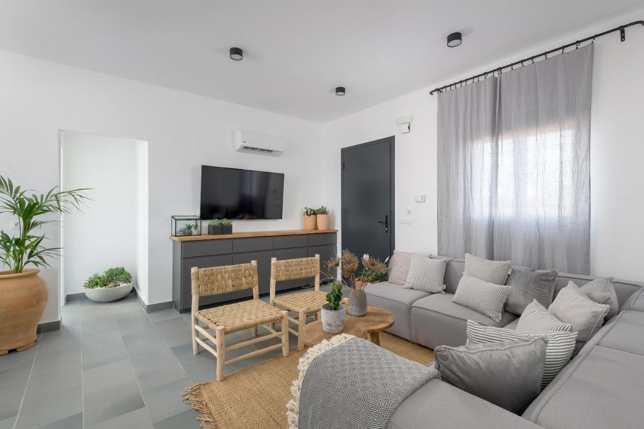 Seawater Villa Lakhania Dış mekan fotoğraf